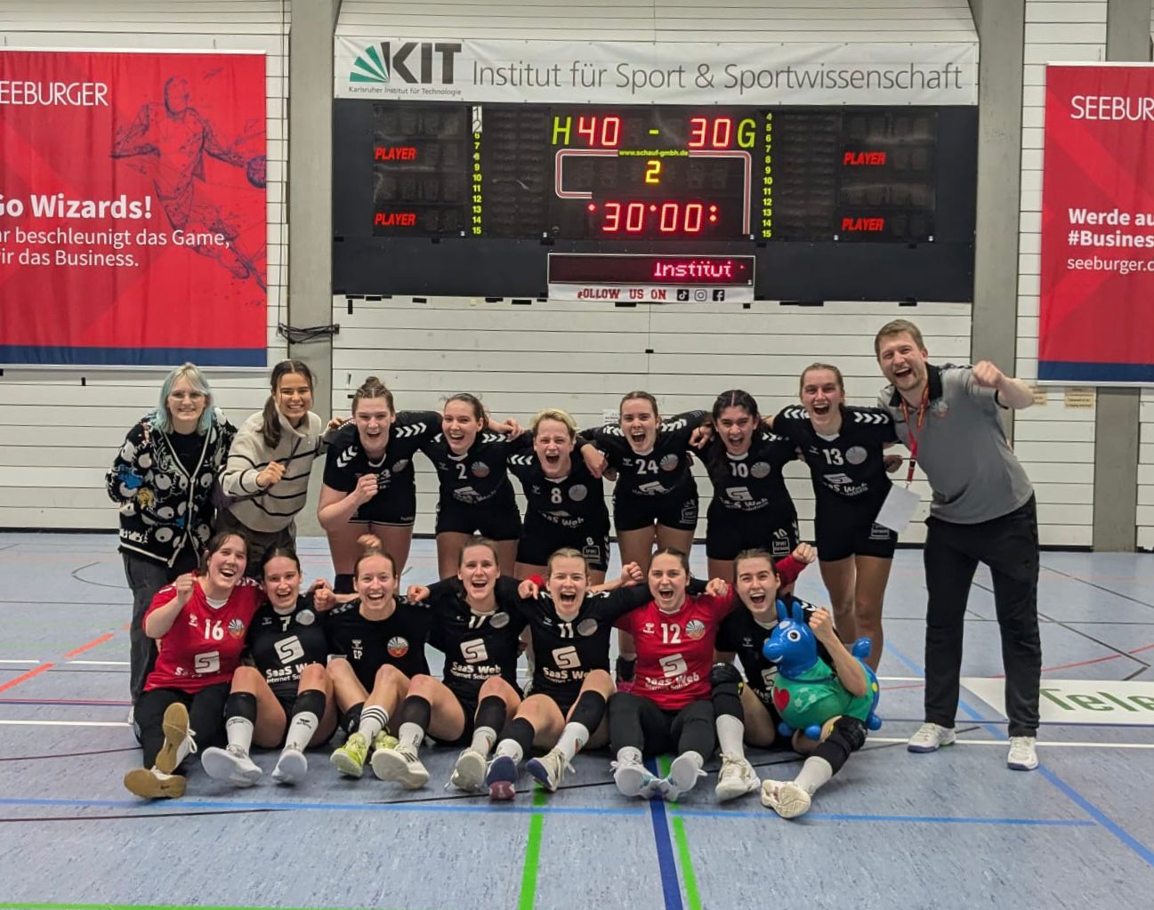 Mehr über den Artikel erfahren Damen Verbandsliga: SG KIT/MTV Karlsruhe vs. S3L Handball – 40:30